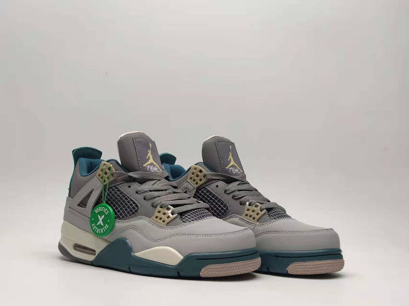 Premièrement : Les baskets Air Jordan 4 Femme se distinguent par leur design iconique et leur capacité à allier style et fonctionnalité.