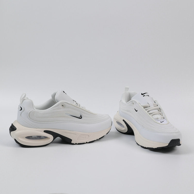 Les baskets Nike Air Max Portal incarnent un style moderne exceptionnelle. Avec leur design futuriste et épuré.pas cher.
