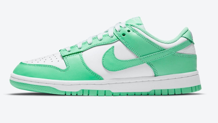 les baskets Nike SB Dunk femme Low sont un témoignage de l'engagement de Nike à combiner style et innovation.