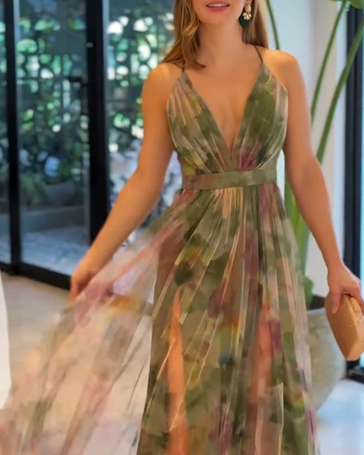 Premièrement : Cette Robe longues à imprimé floral , décolleté plongeant en V , bretelles spaghetti, élégante, taille haute , fente en maille Femme.