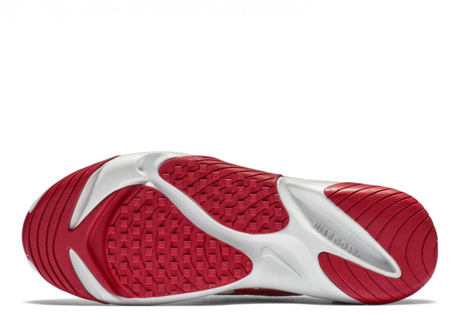 Les baskets Nike Air Zoom Femme se démarquent par leur design sportif et moderne, conçu pour maximiser les performances exceptionnelles