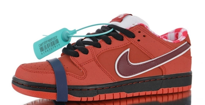 les baskets Nike SB Dunk femme Low sont un témoignage de l'engagement de Nike à combiner style et innovation.
