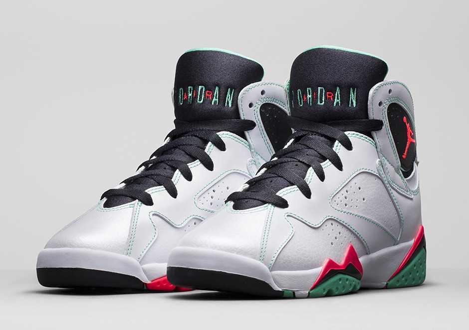 Baskets air Jordan 7 femme Elles ont conquis les amateurs de mode grâce à leur esthétique audacieuse et leurs innovations techniques.
