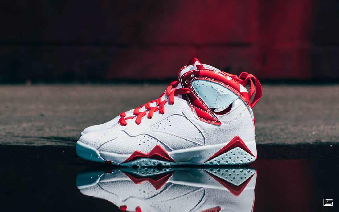 Baskets air Jordan 7 femme Elles ont conquis les amateurs de mode grâce à leur esthétique audacieuse et leurs innovations techniques.