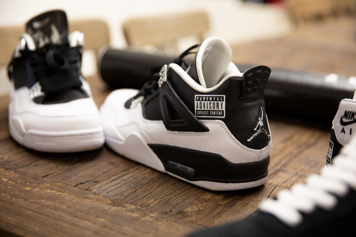Les baskets Air Jordan 4 offrent un style iconique et une performance remarquable.
leur design distinctif pas cher. le moin cher.