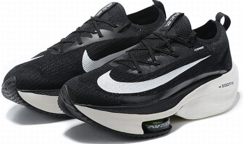 Les baskets Nike Air Zoom combinent style et performance, offrant une expérience unique. Leur design élégant. Pas cher. Le moins Cher.