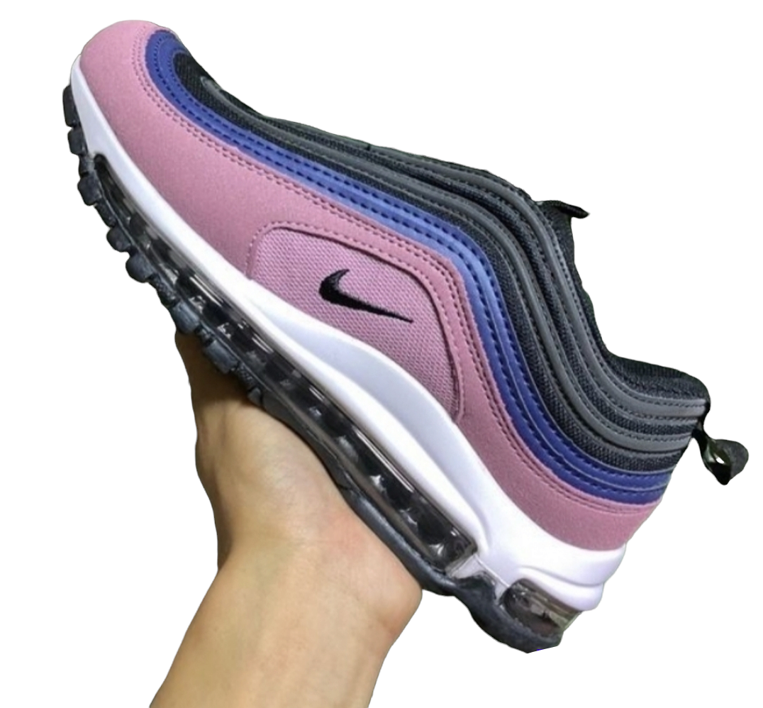 Les baskets Nike Air Max 97 sont synonymes de style emblématique et de confort absolu. Leur design ondulé distinctif.pas cher. Le moins cher.