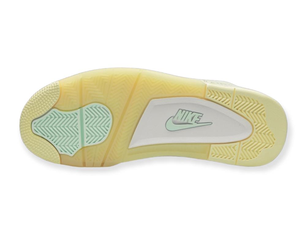 Les baskets Air Jordan 4 offrent un style iconique et une performance remarquable.
leur design distinctif pas cher. le moin cher.