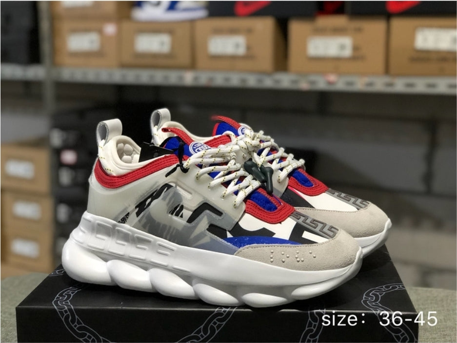 Les baskets sneakers Versace incarnent un style emblématique et un luxe italien.
 leur design audacieux.pas cher. Le moins cher.