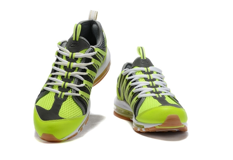 Les baskets Nike Air Max 97 Haven combinent style unique et confort moderne. Leur design audacieux.