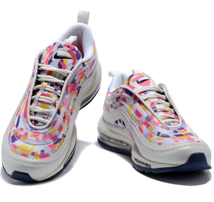 Nike Air Max 97 Ultra 17
Confetti Vast Grey
