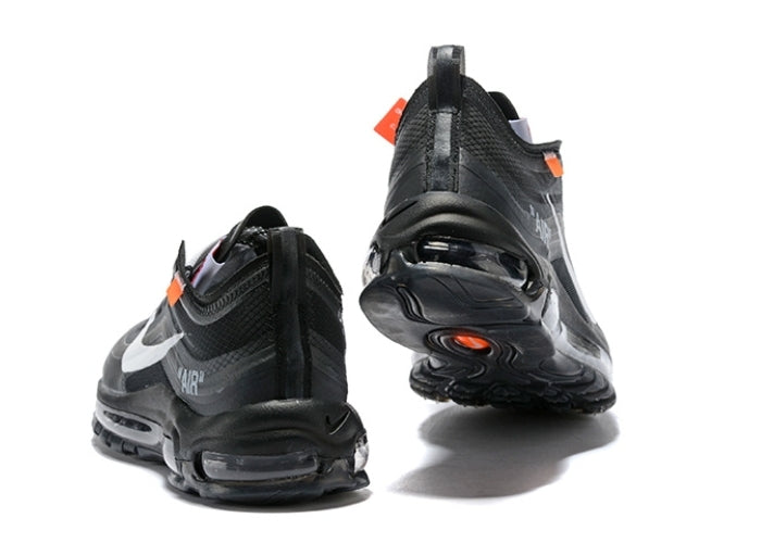 Les baskets Nike Air Max 97 sont synonymes de style emblématique et de confort absolu. Leur design ondulé distinctif.pas cher. Le moins cher.