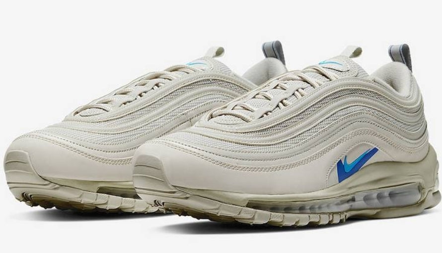 Les baskets Nike Air Max 97 sont synonymes de style emblématique et de confort absolu. Leur design ondulé distinctif.pas cher. Le moins cher.