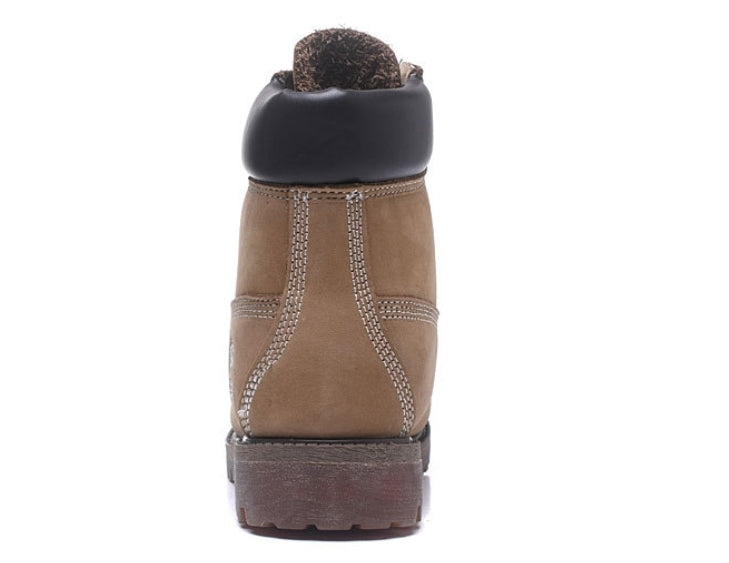 Les baskets Botte Timberland   intemporel et robustesse.  design qualité supérieure les rendent indispensables  aventuriers.pas cher. Le moins cher.