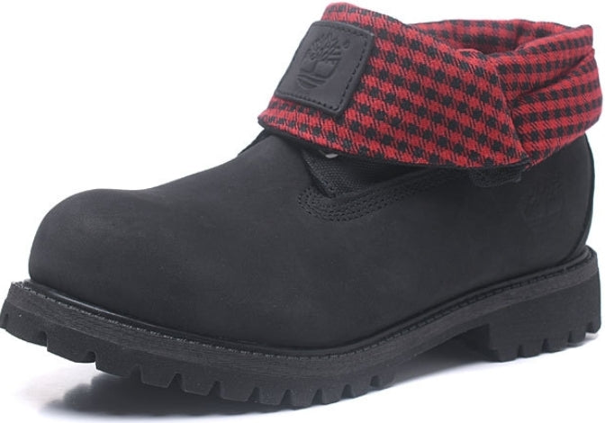 Les baskets Botte Timberland   intemporel et robustesse.  design qualité supérieure les rendent indispensables  aventuriers.pas cher. Le moins cher.