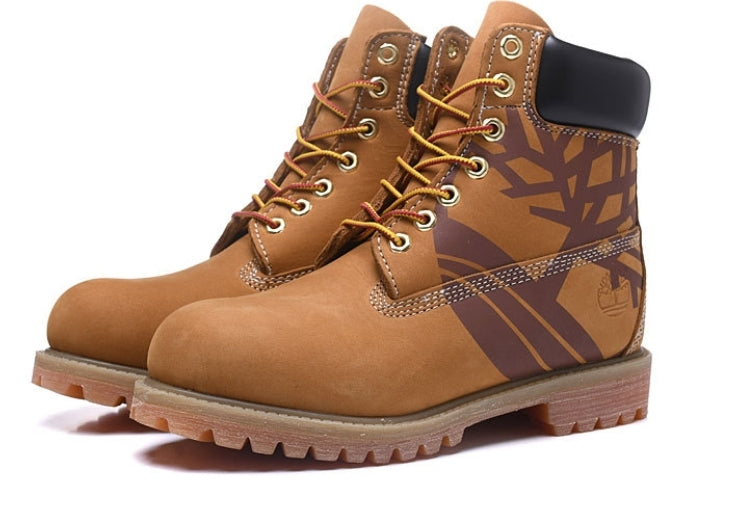 Les baskets Botte Timberland   intemporel et robustesse.  design qualité supérieure les rendent indispensables  aventuriers.pas cher. Le moins cher.