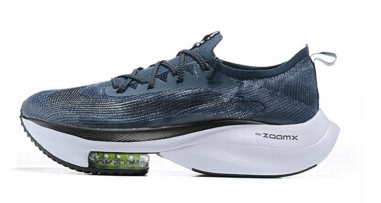 Les baskets Nike Air Zoom combinent style et performance, offrant une expérience unique. Leur design élégant. Pas cher. Le moins Cher.