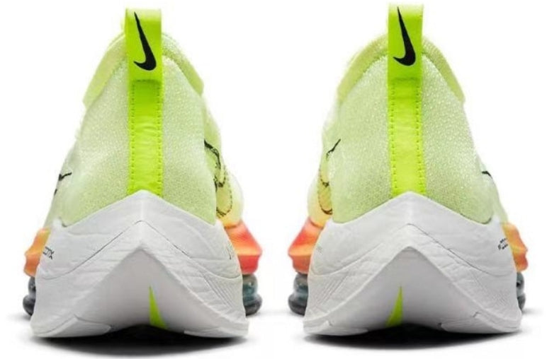 Les baskets Nike Air Zoom combinent style et performance, offrant une expérience unique. Leur design élégant. Pas cher. Le moins Cher.