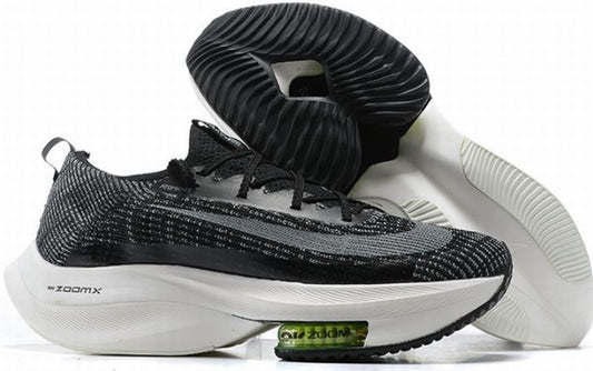 Les baskets Nike Air Zoom combinent style et performance, offrant une expérience unique. Leur design élégant. Pas cher. Le moins Cher.