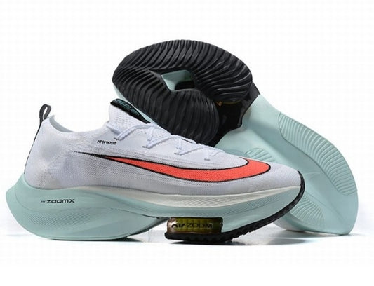 Les baskets Nike Air Zoom combinent style et performance, offrant une expérience unique. Leur design élégant. Pas cher. Le moins Cher.