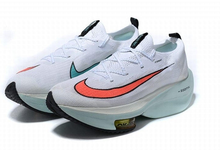 Les baskets Nike Air Zoom combinent style et performance, offrant une expérience unique. Leur design élégant. Pas cher. Le moins Cher.