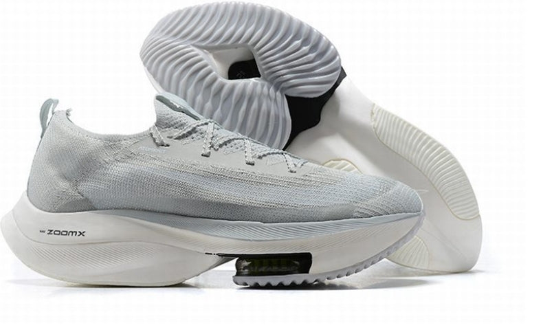 Les baskets Nike Air Zoom combinent style et performance, offrant une expérience unique. Leur design élégant. Pas cher. Le moins Cher.