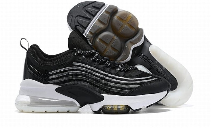 Les baskets Nike Zoom 950 allient un design innovant et des performances exceptionnelles. Leur silhouette moderne et dynamique.pas cher. Le moins cher.