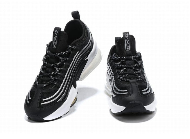 Les baskets Nike Zoom 950 allient un design innovant et des performances exceptionnelles. Leur silhouette moderne et dynamique.pas cher. Le moins cher.
