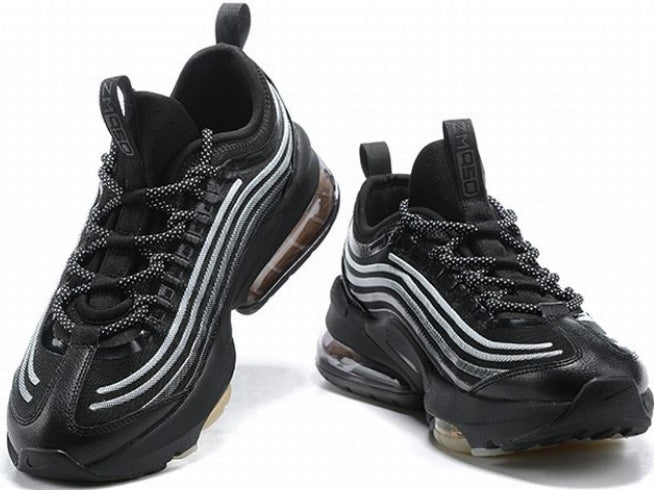 Les baskets Nike Zoom 950 allient un design innovant et des performances exceptionnelles. Leur silhouette moderne et dynamique.pas cher. Le moins cher.