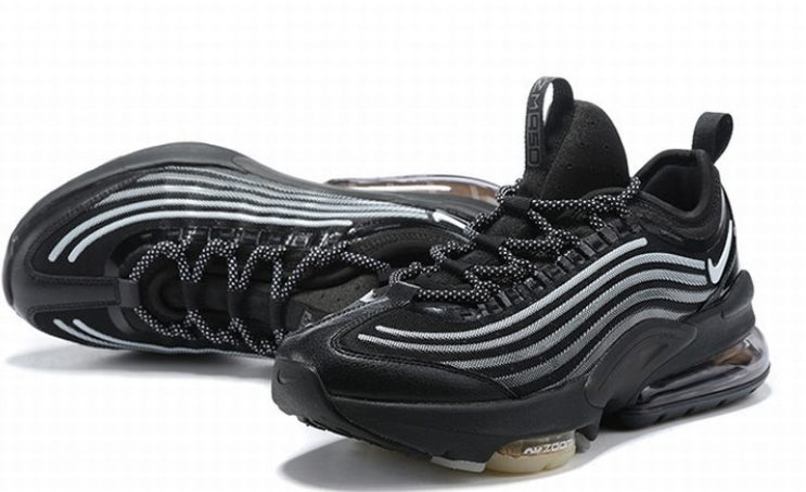 Les baskets Nike Zoom 950 allient un design innovant et des performances exceptionnelles. Leur silhouette moderne et dynamique.pas cher. Le moins cher.