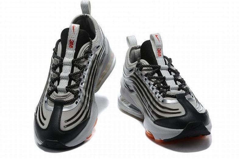 Les baskets Nike Zoom 950 allient un design innovant et des performances exceptionnelles. Leur silhouette moderne et dynamique.pas cher. Le moins cher.