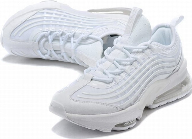 Les baskets Nike Zoom 950 allient un design innovant et des performances exceptionnelles. Leur silhouette moderne et dynamique.pas cher. Le moins cher.