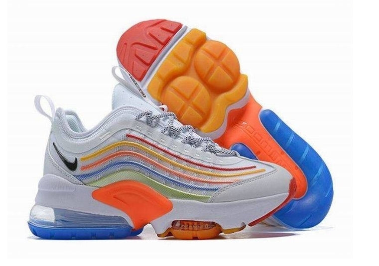 Les baskets Nike Zoom 950 allient un design innovant et des performances exceptionnelles. Leur silhouette moderne et dynamique.pas cher. Le moins cher.