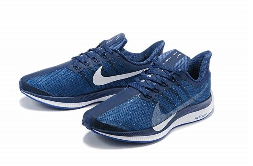 Les baskets Nike Air Zoom combinent style et performance, offrant une expérience unique. Leur design élégant. Pas cher. Le moins Cher.