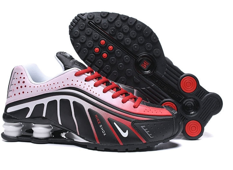 Les baskets Nike Shox R4 combinent style audacieux et innovation technologique exceptionnel et indispensable. Pas Cher. Le moins cher.