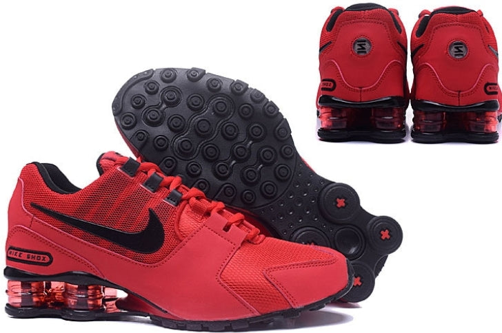 Les baskets Nike Air Shox sont réputées pour leur style emblématique et leur performance exceptionnelle.
inoubliable style.