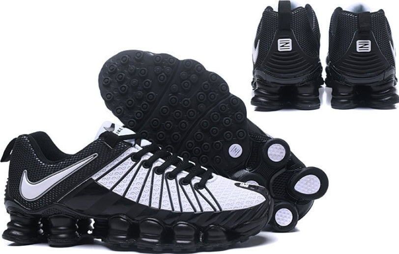 Les baskets Nike Shox TLX allient style et performance pour les amateurs de mode et les athlètes. Pas cher. Le moins cher.