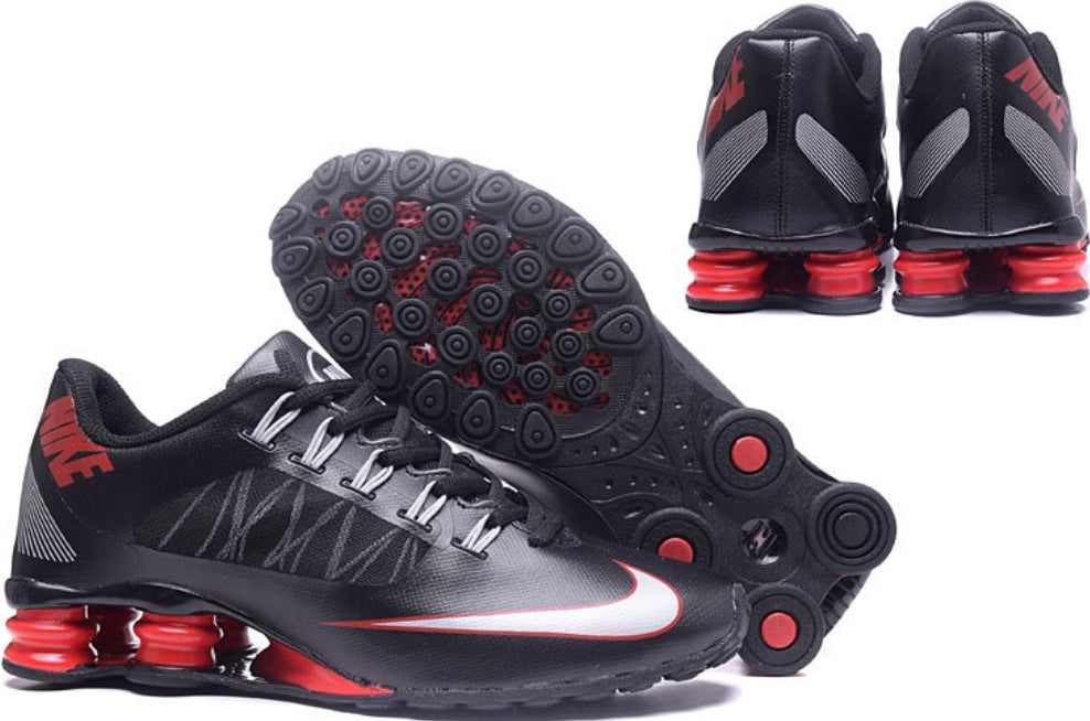 Les baskets Nike Air Shox sont réputées pour leur style emblématique et leur performance exceptionnelle.
inoubliable style.