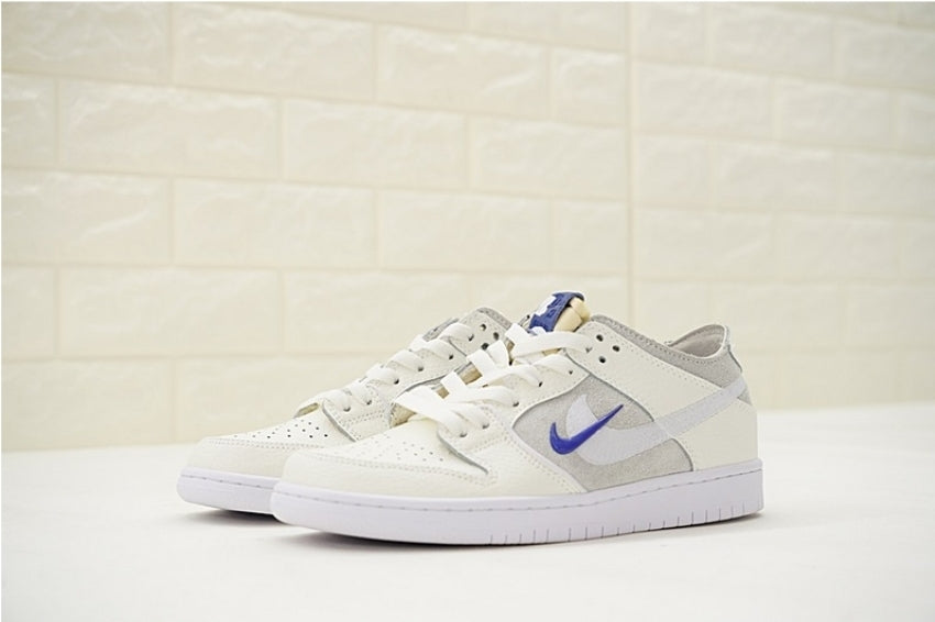 Les baskets Nike SB Dunk allient un style emblématique. design légendaire Pas cher.le moins cher .rétro incontournable exceptionnelle