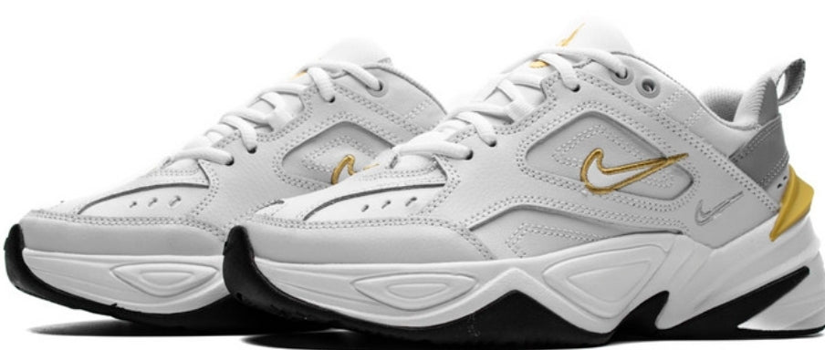 Les baskets Nike Air Tekno  design audacieux.  rétro-futuriste en fait un choix incontournable.pas cher. Le moins cher. Innovation