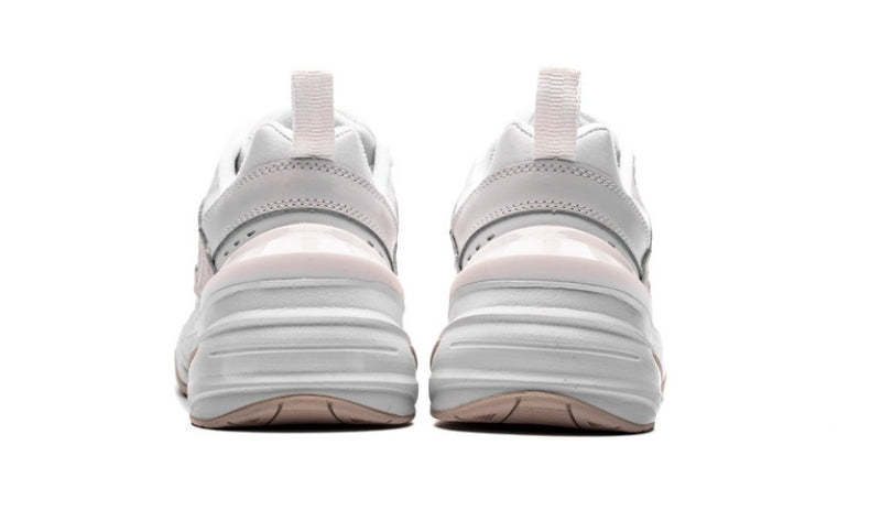 Les baskets Nike Air Tekno  design audacieux.  rétro-futuriste en fait un choix incontournable.pas cher. Le moins cher. Innovation