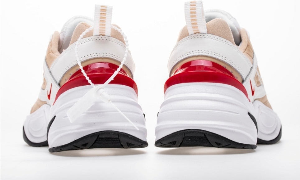 Les baskets Nike Air Tekno allient un design audacieux et une technologie de pointe. Leur silhouette rétro-futuriste en fait un choix incontournable.pas cher. Le moins cher.