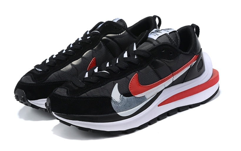 Les Baskets Nike LDWaffle x Sacai combinent style audacieux et innovation. Leur design surdimensionnées . Pas cher. Le moins cher.