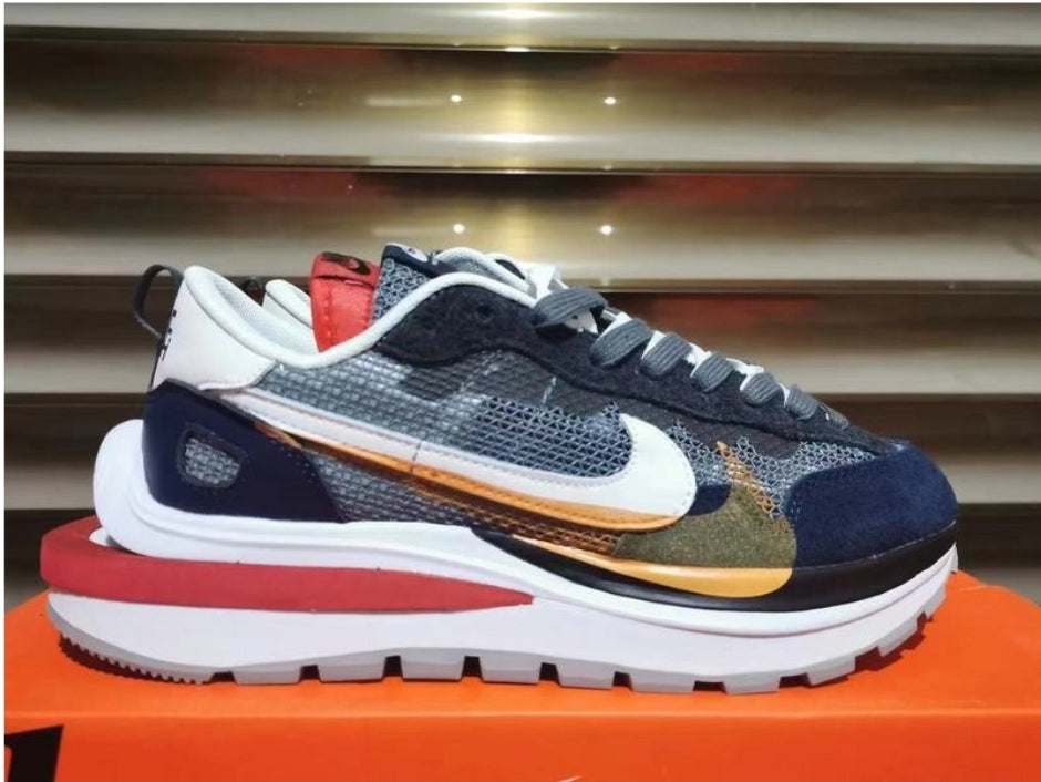 Les Baskets Nike LDWaffle x Sacai combinent style audacieux et innovation. Leur design surdimensionnées . Pas cher. Le moins cher.