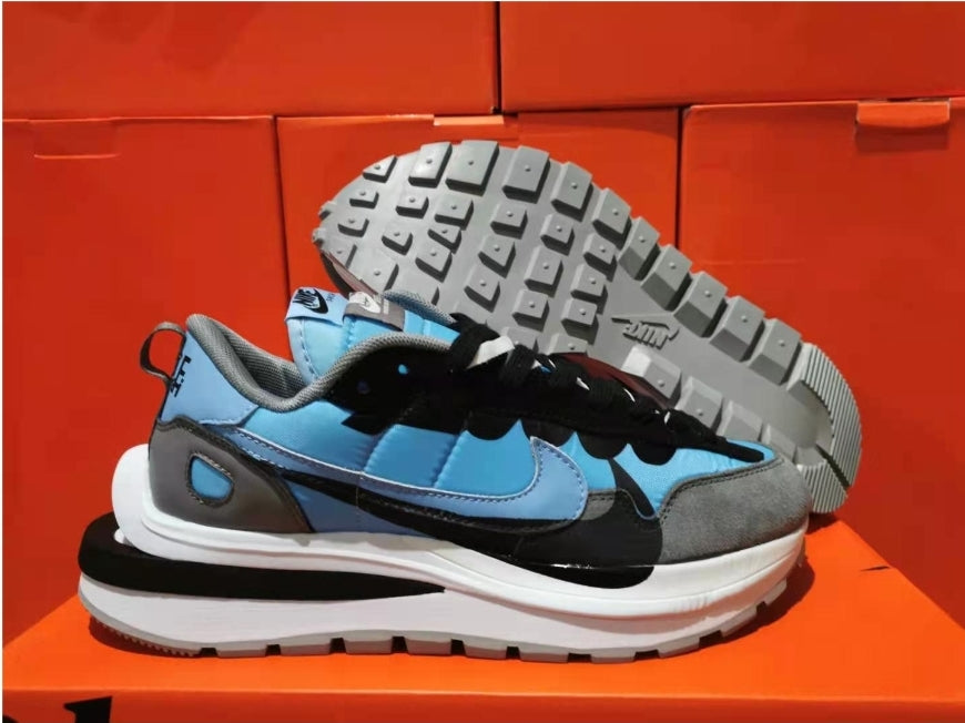 Les Baskets Nike LDWaffle x Sacai combinent style audacieux et innovation. Leur design surdimensionnées . Pas cher. Le moins cher.