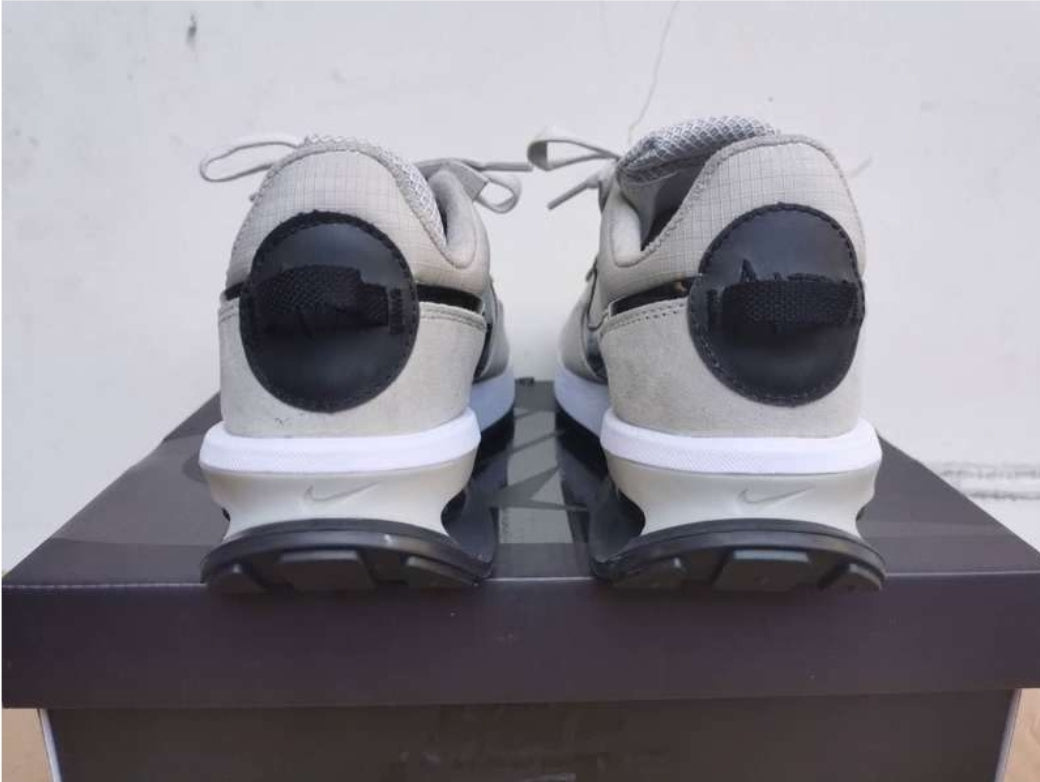 Les Baskets Nike LDWaffle x Sacai combinent style audacieux et innovation. Leur design surdimensionnées . Pas cher. Le moins cher.