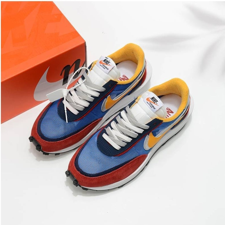 Les Baskets Nike LDWaffle x Sacai combinent style audacieux et innovation. Leur design surdimensionnées . Pas cher. Le moins cher.