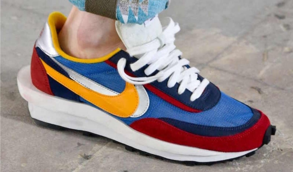 Les Baskets Nike LDWaffle x Sacai combinent style audacieux et innovation. Leur design surdimensionnées . Pas cher. Le moins cher.