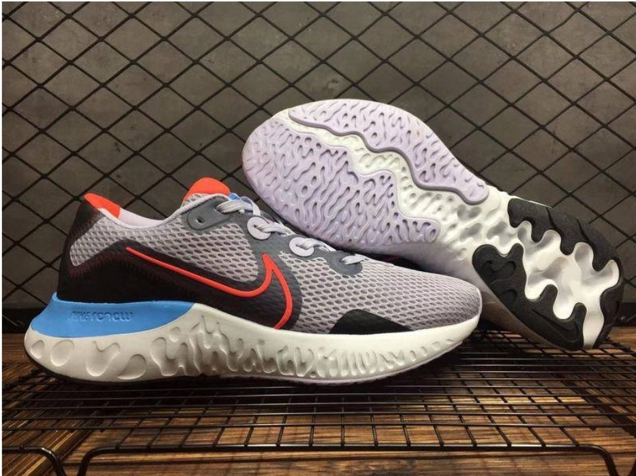 Nike renew run