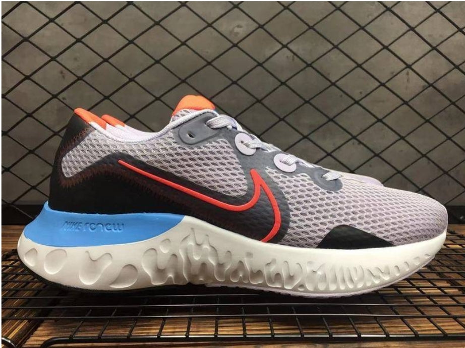 Nike renew run